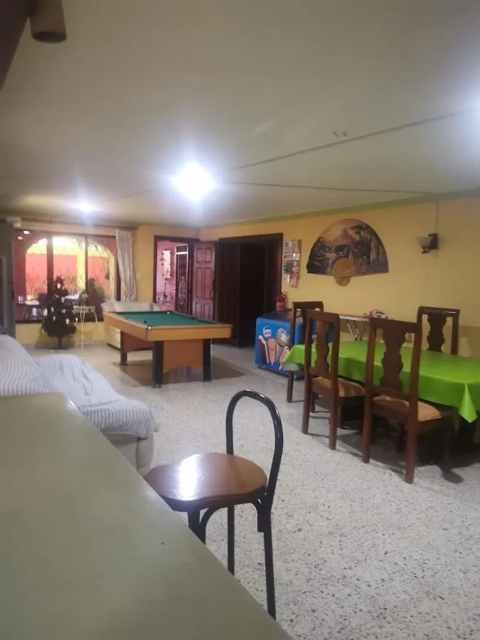 Guest house Guest-House Alquiler Hotel Santo Domingo