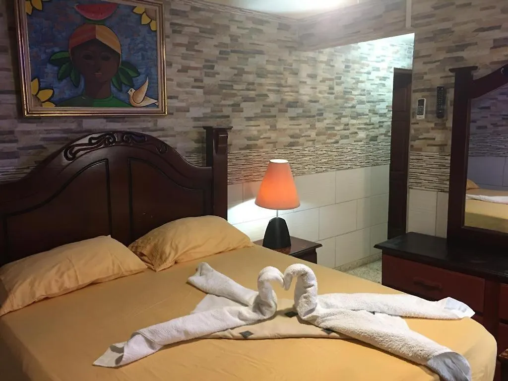 Guest-House Alquiler Hotel Santo Domingo